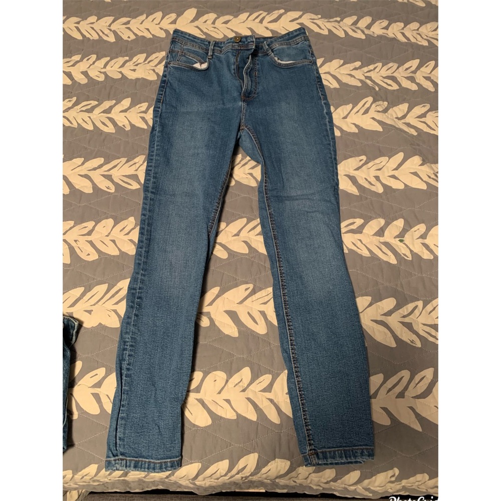 Skinny jeans